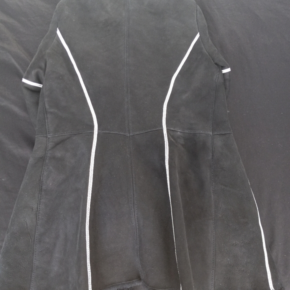 A one of a kind shearling - Picture 5 of 6